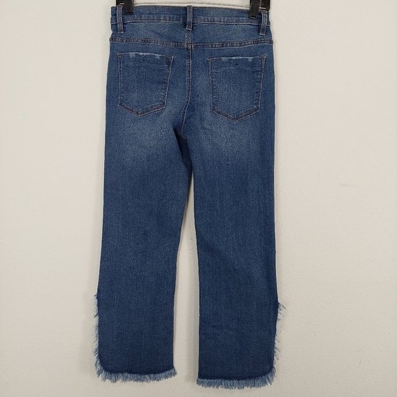 Venus High Rise Distressed Frayed Cropped Medium Wash Blue Denim Jeans Size‎ 4. - Picture 6 of 9